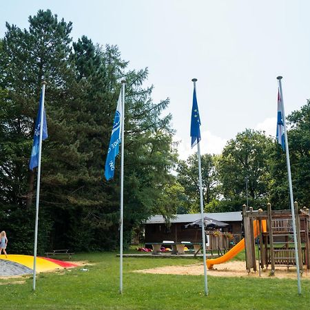 Camping De Chenefleur Tintigny Esterno foto