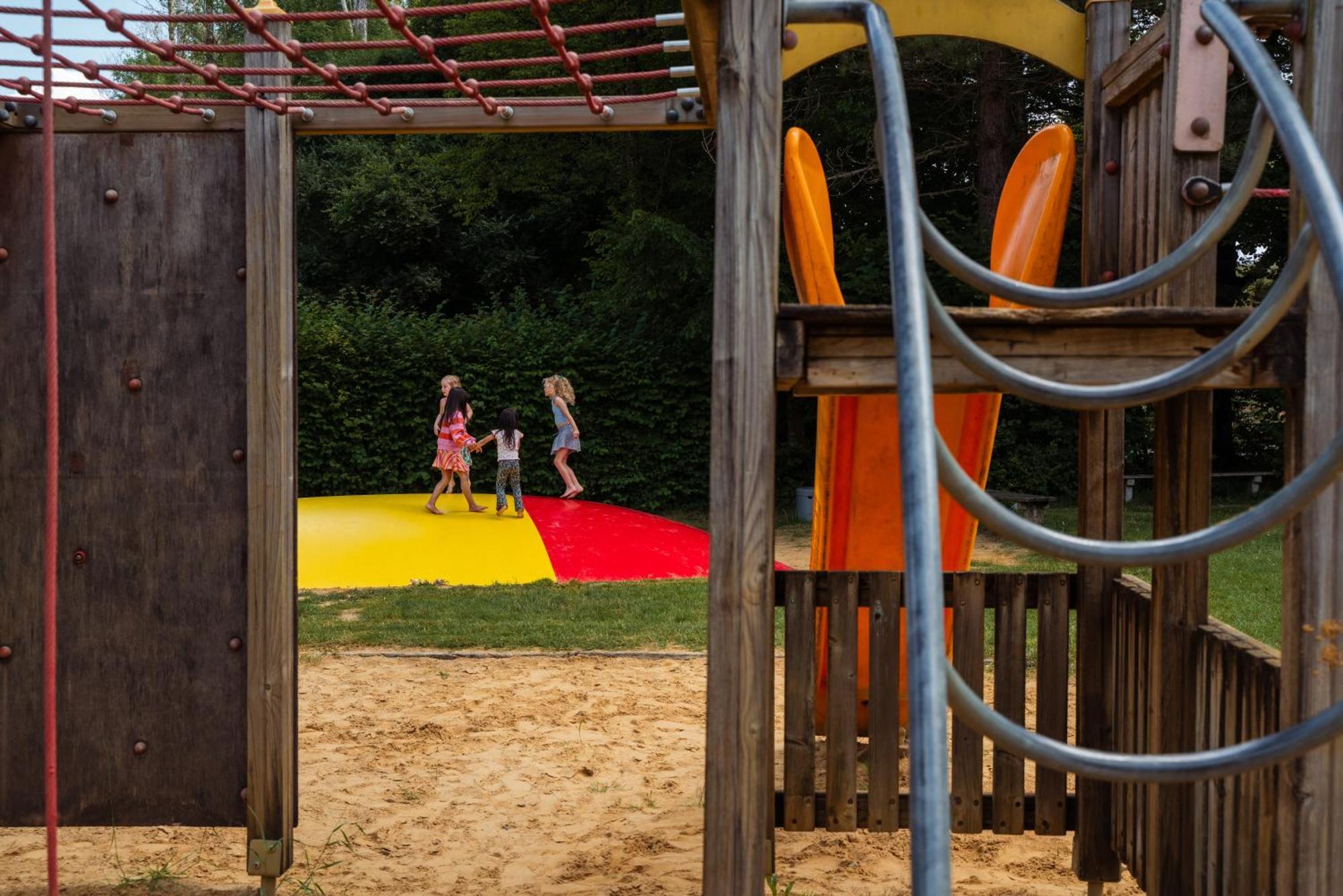 Camping De Chenefleur Tintigny Esterno foto